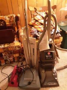 lot 160 image: Hoover Steam Vac, Eureka Vacuum & Dirt Devil