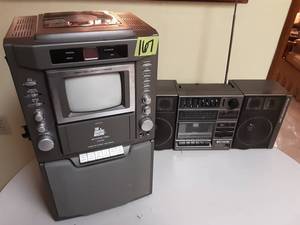 lot 167 image: The Singing Machine & 2 Way Speaker System