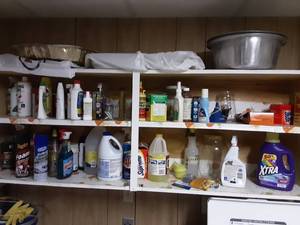 lot 182 image: Laundry Room Cupboards & Ledge