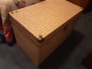 lot 192 image: Trunk & Contents