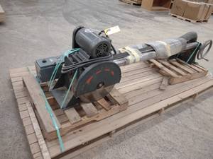 lot 10 image: Beam Saw, 3 hp, 208-230460 Volt, 3...