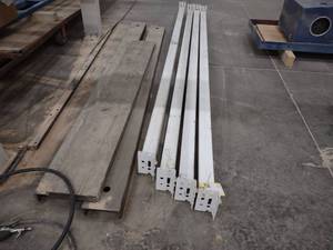 lot 70 image: (4) 9x3x3 Tear Drop Pallet Rack ...