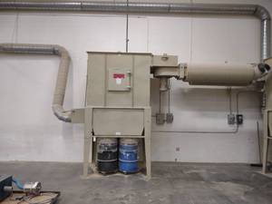 lot 6 image: Murphy-Rodgers MRM-12-4D Dust Colle...