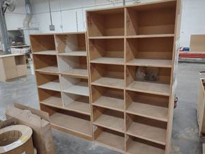lot 86 image: (2) Shelf Units...