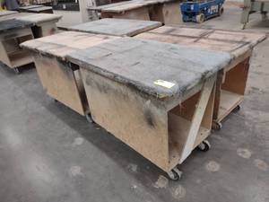 lot 94 image: (4) Carts...