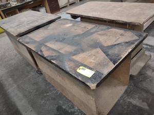 lot 98 image: (4) Carts...