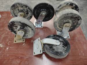 lot 136 image: (6) 8 Casters...