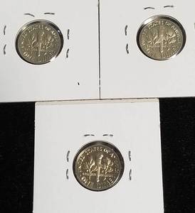 lot 24 image: 3 PROOF ROOSEVELT DIMES 1983-S 1984-S 1985-S