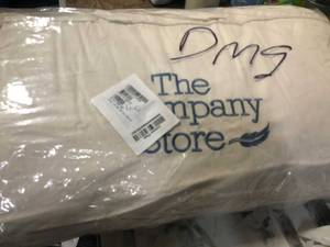 Legends Royal Firm Down King Pillow (1), PP52-K-WHITE, NEW