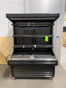 lot 105 image: Hussmann GSVM5272 115V Deli Cart
