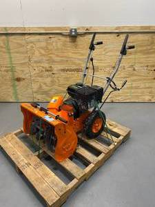 lot 7 image: YARDMAX 22 in. 2-Stage Gas Snow Blower