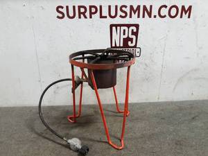 lot 53 image: Heavy Duty Outdoor Turkey Fryer Burner and Stand