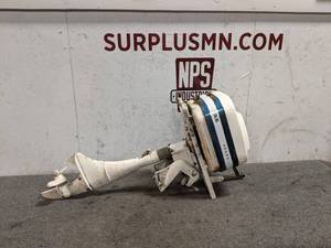 lot 4 image: Sears 3.5 HP Outboard Boat Motor