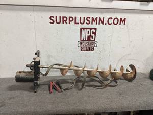 lot 6 image: 12V Electric Ice Fishing Auger