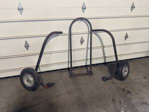 lot 10 image: Snowmobile Dolly w Pneumatic Tires