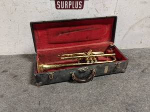 lot 19 image: Vintage Trumpet in Case