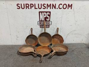 lot 25 image: (8) Cast Iron Skillets