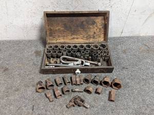 lot 42 image: Antique Socket Set in Wood Case  Loose Sockets