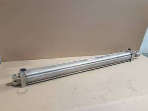 lot 680 image: Stainless Steel Single Rod Pneumatic Cylinder 38 Stroke x 3.25 Bore