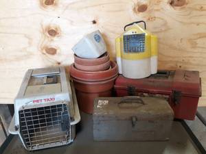 lot 682 image: Pet Taxi, Minnow Bucket, Toolboxes and More