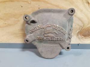 lot 720 image: John Deere Cast Iron Plate