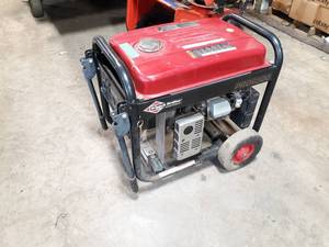 lot 653 image: Briggs & Stratton PRO6500 Generator - 6500W - Needs Work