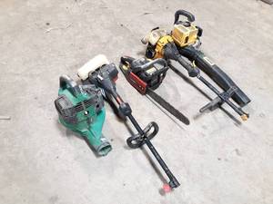 lot 671 image: Lot of 5 Weed Trimmers, Chainsaw and Blowers for Parts or Repair