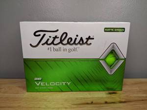 lot 54 image: 12 Brand New Titleist Velocity Golf Balls