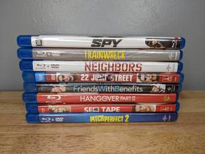 lot 61 image: Eight Comedy Blu Ray ZMovies Hangover Pitch Perfect Spy