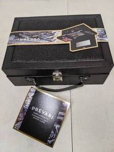 lot 80 image: New Prevari Cosmetic Set with Makeup Case
