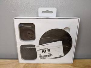 lot 182 image: Airbuds with Charging Case & Accessories Headphones