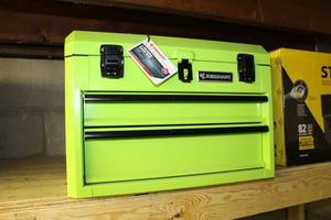 lot 31 image: JobSmart Metal Tool Box 18 2-Drawer (new)