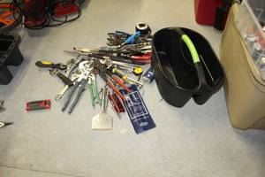 lot 62 image: Plastic Tool Caddy, Pliers, Wrenches, Chisels, Misc. Hand Tools