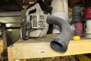 lot 66 image: Echo Shred n Vac Gas Blower ES-210