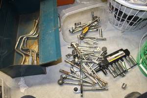 lot 88 image: Tool Box, 38 Drive Sockets, Ratchets, Extensions