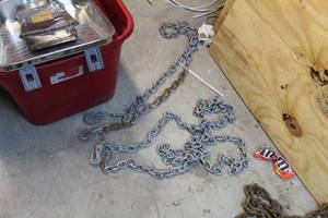 lot 130 image: Lot of (2) Chains with Hook Ends