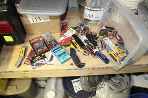 lot 173 image: Box Cutters, Utility Blade Refills