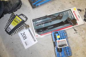 lot 208 image: Lot of (3) Hand Tools (new) - Performax Metric Wrench Set 11-piece, Jobsmart Adjustable Wrench, Ratchet Screwdriver Set 35-piece
