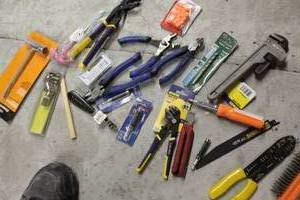 lot 205 image: Lot of Hand Tools (new) - PowerCare Scrench 13mm, U-Joint Multiplier, Kobalt Wire Cutters and Pliers, Screwdriving Accessories, Vise Grip Slide Lock Pliers, Irwin Pipe Wrench, Ear Plugs, And More