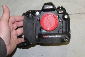 lot 211 image: Kodak DCS Pro 14n Digital SLR Camera