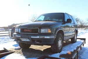 lot 6 image: 1996 GMC Jimmy SLT 4-Door Wagon
