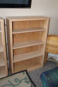 lot 233 image: Wood Bookcase 4-Shelf