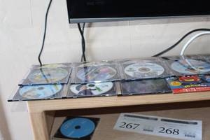 lot 268 image: Lot of (27) Childrens DVD Movies in Jewel Cases