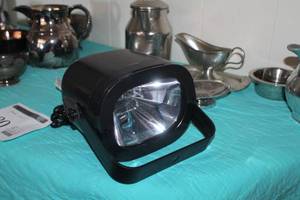 lot 280 image: Electric Strobe Light