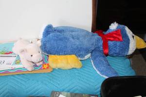 lot 302 image: Lot of (2) Stuffed Animals - Pig, Penguin