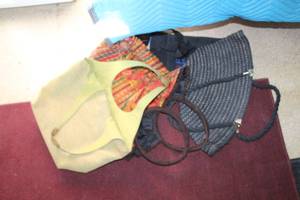 lot 316 image: Lot of (4) Womens Handbags