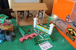 lot 311 image: Horse Play Set - Horses, Riders, Stable, Jumping Accessories