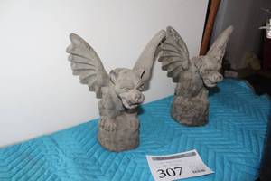 lot 307 image: Lot of (2) Gargoyle Table Statues