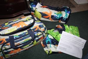 lot 340 image: Childrens Pop-Up Tent with Sleeping Bag