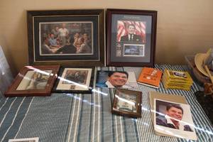 lot 352 image: Ronald Reagan Memorabilia - Wall Art, Plaques, Photos, Books